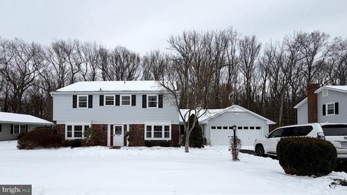 4325 Majestic Ln, FAIRFAX, VA, 22033-3500 | Card Image