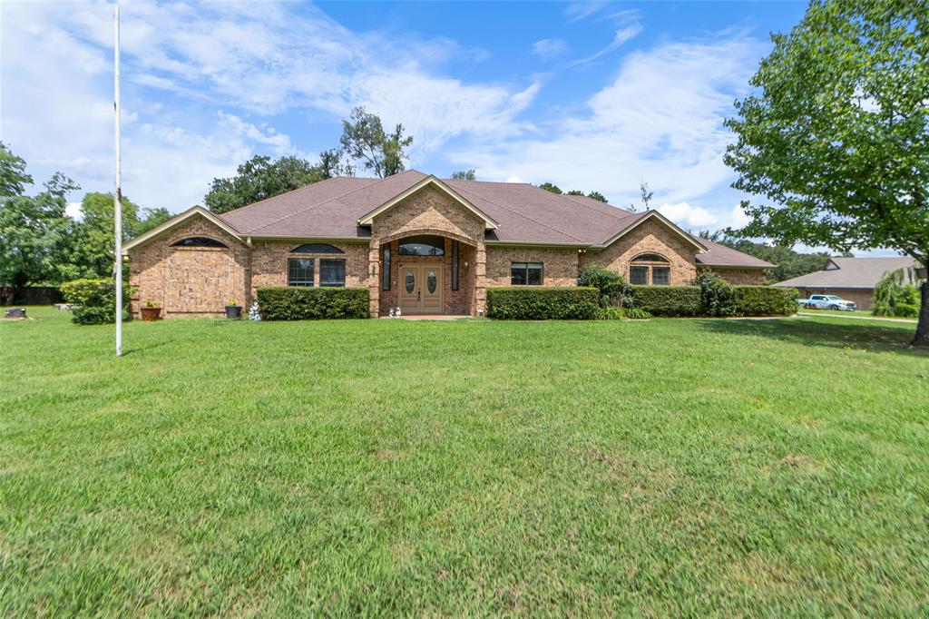 Raintree Cir, Sulphur Springs, TX 75482