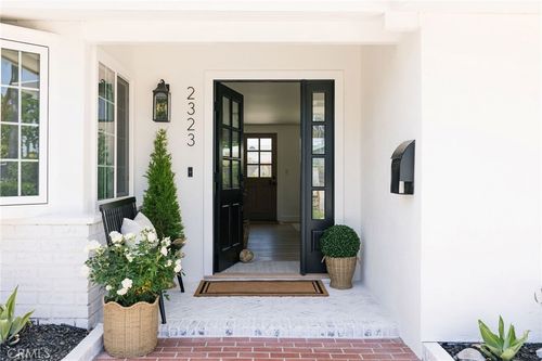 2323 Cornell Dr, Costa Mesa, CA, 92626-6311 | Card Image