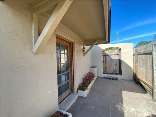 b-1409 Madrid Way, WINTER SPRINGS, FL, 32708-5018 | Card Image