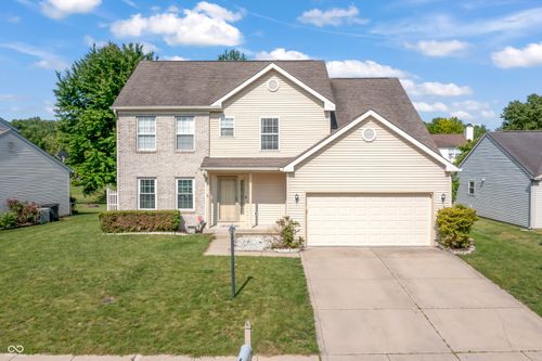 2326 Gradison Cir, Indianapolis, IN, 46214-2052 | Card Image