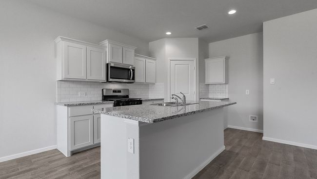 150 Bay Meadows Ln, House other with 3 bedrooms, 2 bathrooms and null parking in Boyd TX | Image 4