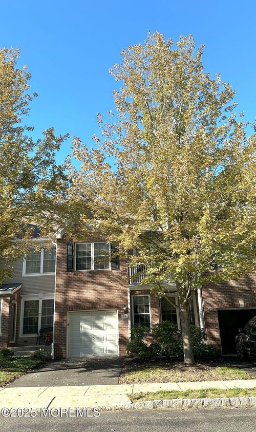 35 Ironwood Ct, Middletown, NJ, 07748-1915 | Card Image