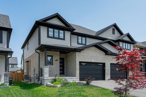 223 Water St, Woolwich, ON, N0B2N0 | Card Image