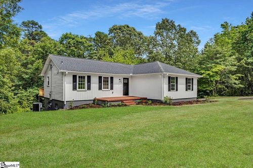 2400 Tigerville Rd, Travelers Rest, SC, 29690-8156 | Card Image