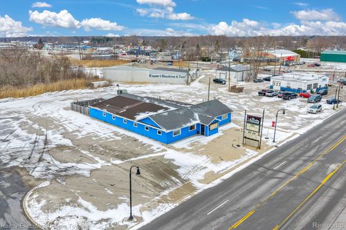 521 24th St, Port Huron, MI, 48060-2501 | Card Image