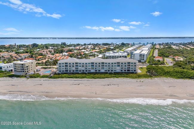 3C - 3037 S Highway A1a, Condo with 3 bedrooms, 3 bathrooms and null parking in Melbourne Beach FL | Image 47
