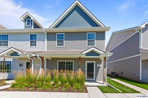 2253 N Aaron Way, Fremont, NE, 68025-6275 | Card Image