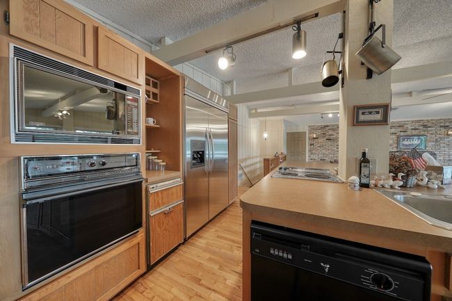 318 Hideaway Lane Central, House other with 3 bedrooms, 3 bathrooms and null parking in Hideaway TX | Image 18