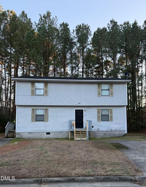 1425 Cherrycrest Dr, Durham, NC, 27704-1572 | Card Image