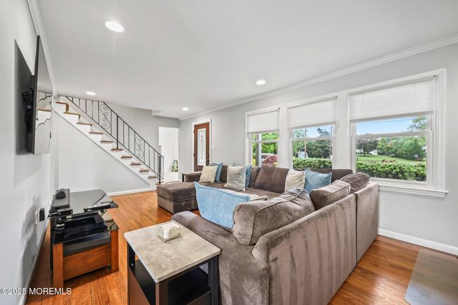 6 Keats Ct, House other with 3 bedrooms, 3 bathrooms and null parking in Manalapan NJ | Image 6