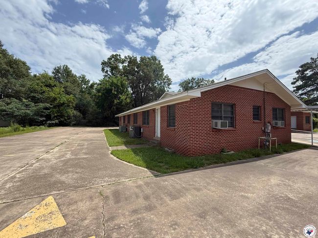 121 Roosevelt Rd, Home with 0 bedrooms, 0 bathrooms and null parking in Hooks TX | Image 8