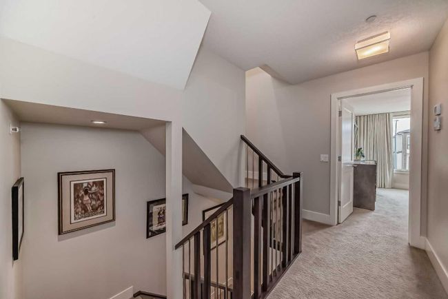 1809 Broadview Road Nw, Home with 4 bedrooms, 4 bathrooms and 3 parking in Calgary AB | Image 37