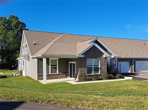 124 Independence Dr, Cabot, PA, 16023-2100 | Card Image