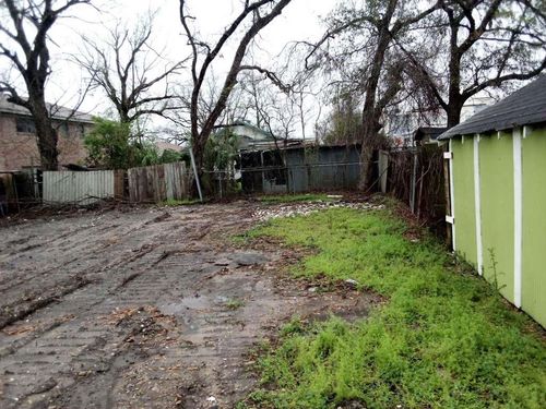 111 Blackwell St, Pasadena, TX, 77506-1001 | Card Image