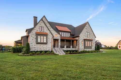 5201 Bond Springs Ct, Thompsons Station, TN, 37179-3201 | Card Image