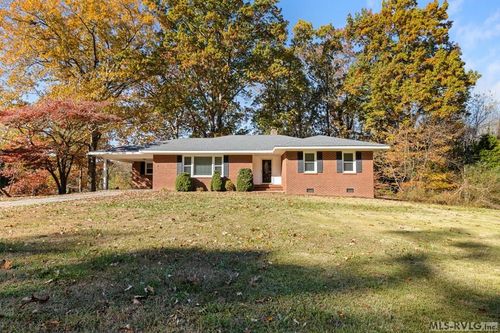 215 Maplewood Ln, Lawrenceville, VA, 23868-3808 | Card Image