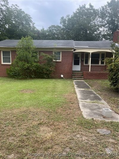 106 N North Third Street, House other with 2 bedrooms, 2 bathrooms and null parking in Maxton NC | Image 1