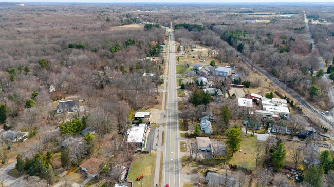13662 Red Arrow Hwy, Home with 0 bedrooms, 9 bathrooms and null parking in Harbert MI | Image 75