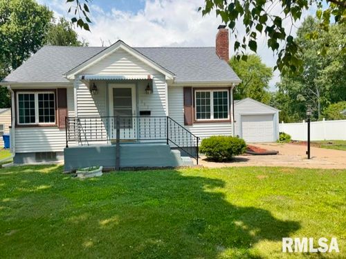 1935 42nd St, Moline, IL, 61265-3522 | Card Image