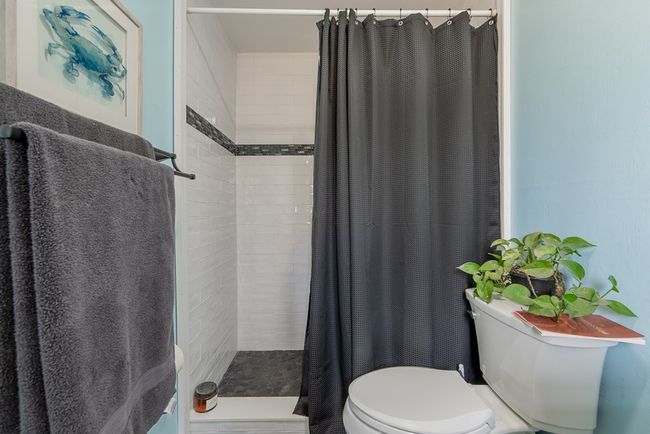 27 Glenn Pine Ln, House other with 3 bedrooms, 3 bathrooms and null parking in Fancy Gap VA | Image 27