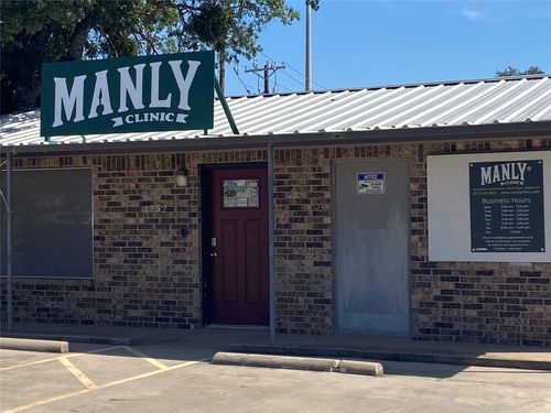 1752 N Main St, Weatherford, TX, 76085-1602 | Card Image