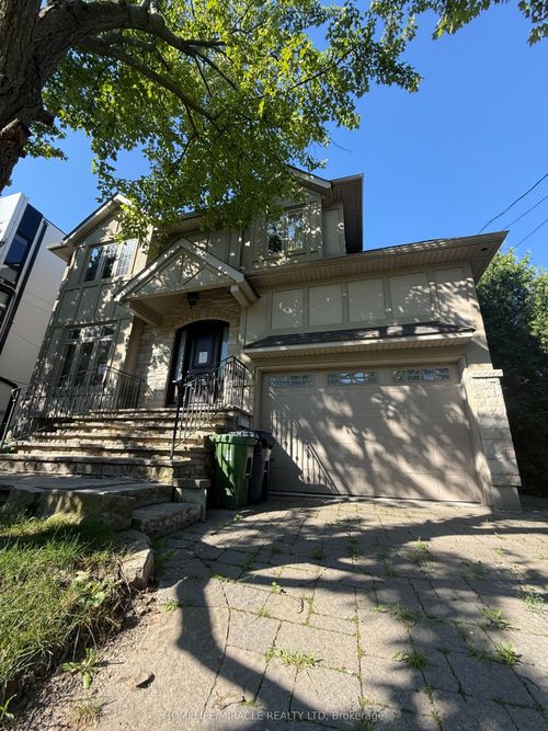 16 Ravenscrest Drive, Etobicoke, ON, M9E5M7 | Card Image