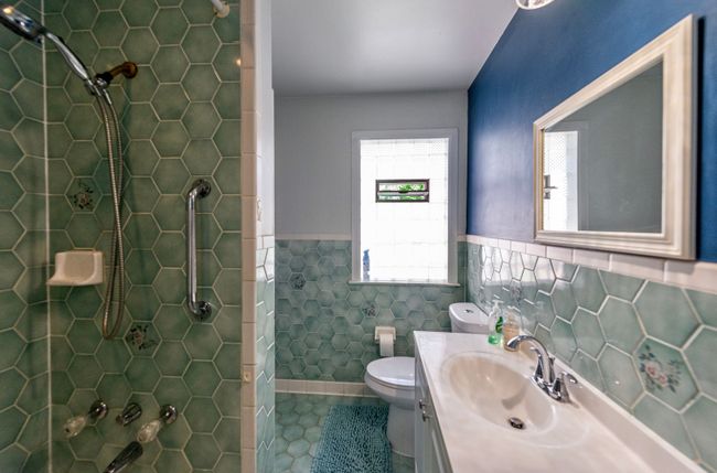 Bathroom | Image 28