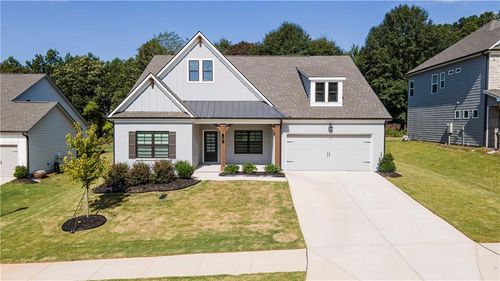 38 Winding Rose Dr, Hoschton, GA, 30548-4442 | Card Image