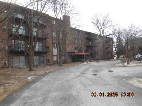 b104-14635 Greenwood Rd, Dolton, IL, 60419-1874 | Card Image