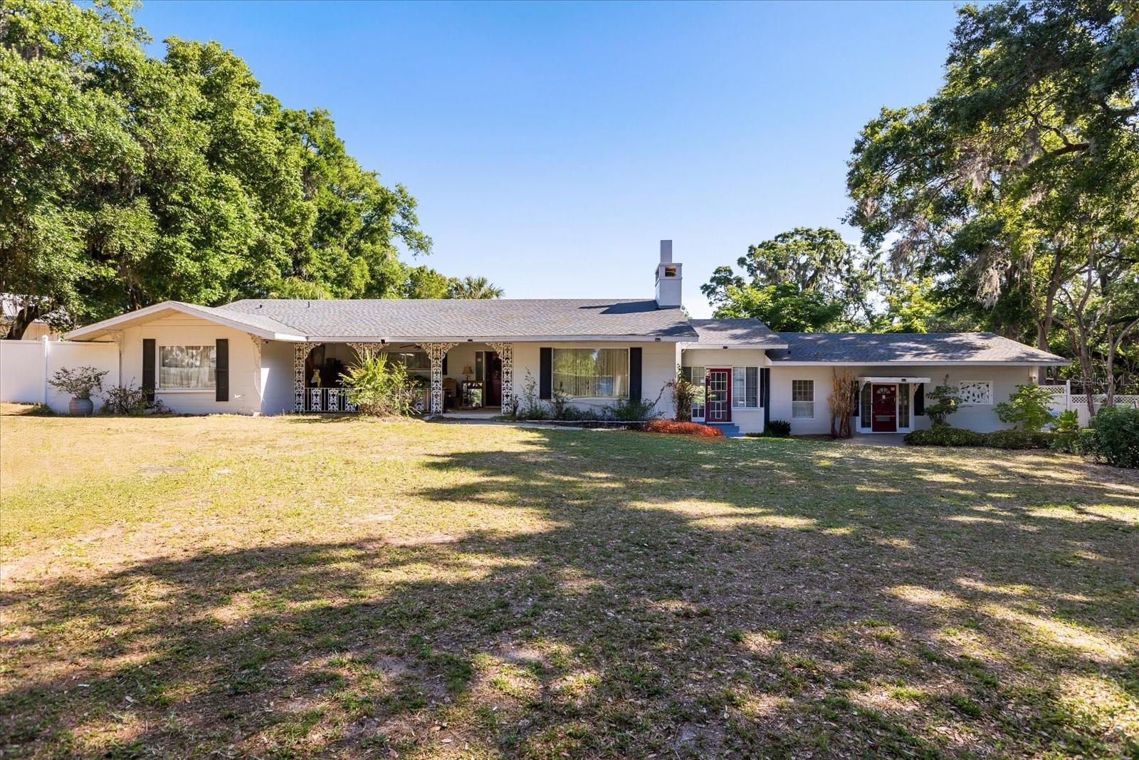 Residential in EUSTIS 3