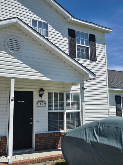 1097 W Pueblo Dr, Jacksonville, NC, 28546-9503 | Card Image