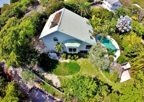 25074 5th Street, Summerland Key, FL, 33042 | Card Image