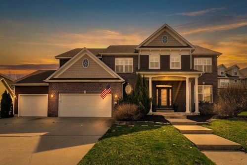 2606 Sweet Gum, Valparaiso, IN, 46383-3318 | Card Image