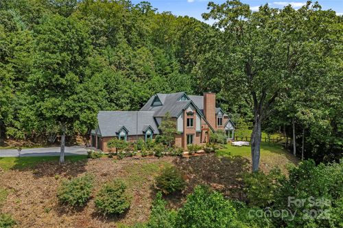 513 S Sondley Dr, Asheville, NC, 28805-1162 | Card Image