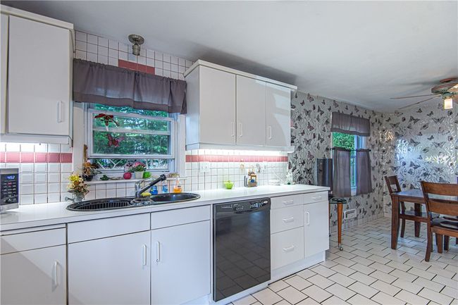 6 Hilton Ave, House other with 2 bedrooms, 2 bathrooms and 4 parking in Riverside RI | Image 24