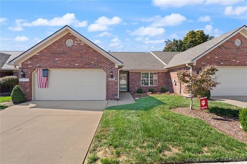 8470 Villa Cir, Sellersburg, IN, 47172-1067 | Card Image