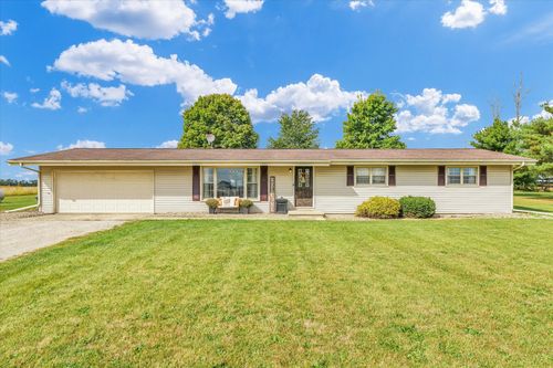 551 N 700e Road, Gibson City, IL, 60936 | Card Image