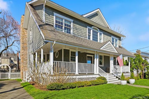 7 Adelaide St, Rye, NY, 10580-3701 | Card Image