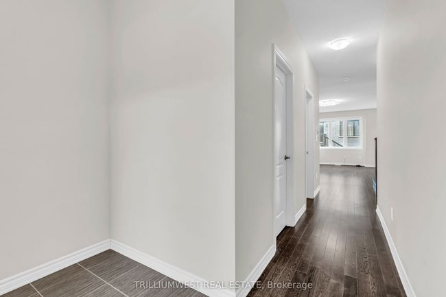 377 Dolman St, House attached with 3 bedrooms, 3 bathrooms and 2 parking in Breslau ON | Image 6