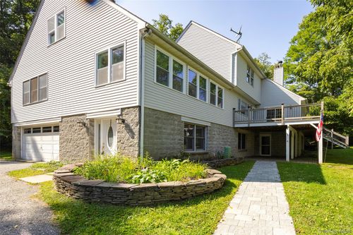 61 Church St, Poughquag, NY, 12570-5630 | Card Image