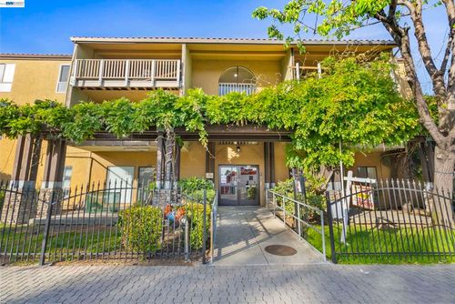 218-16006 E 14th St, Ashland, CA, 94578-3239 | Card Image