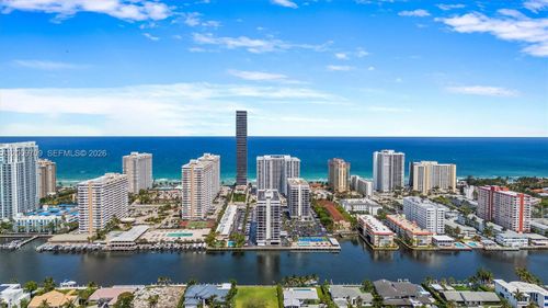 1206-2017 S Ocean Dr, Hallandale Beach, FL, 33009-6695 | Card Image