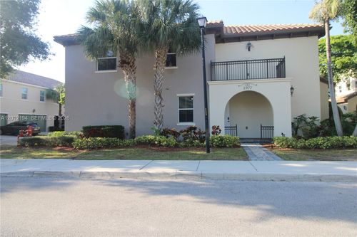 2977-2977 St John Dr, Cooper City, FL, 33024 | Card Image