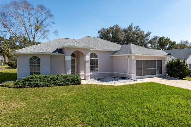 11625 Sw 71 St Cir, House other with 3 bedrooms, 2 bathrooms and null parking in OCALA FL | Image 4