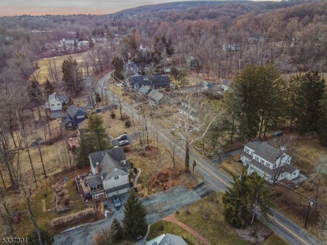17 E Main St, House other with 4 bedrooms, 2 bathrooms and null parking in Mendham Twp NJ | Image 37