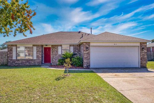 817 Binnacle Pl, Pensacola, FL, 32507-8676 | Card Image