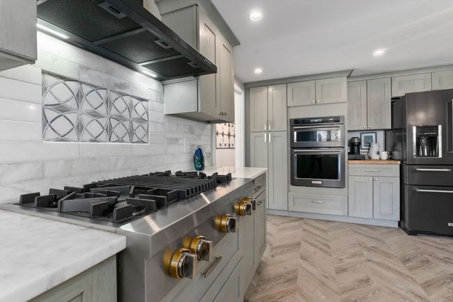 10 Hunter Dr, House other with 3 bedrooms, 2 bathrooms and 4 parking in Newburyport MA | Image 9