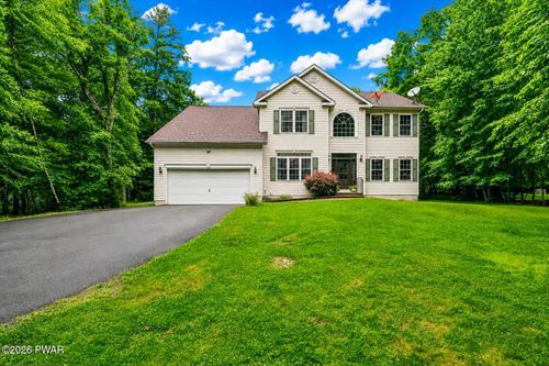 103 W Mulberry Dr, Milford, PA, 18337-7224 | Card Image