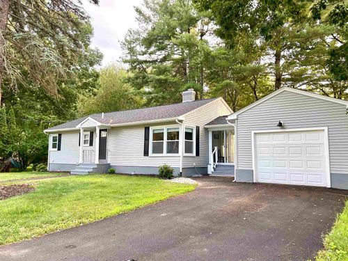 35 Linwood Ave, Salem, NH, 03079-3839 | Card Image